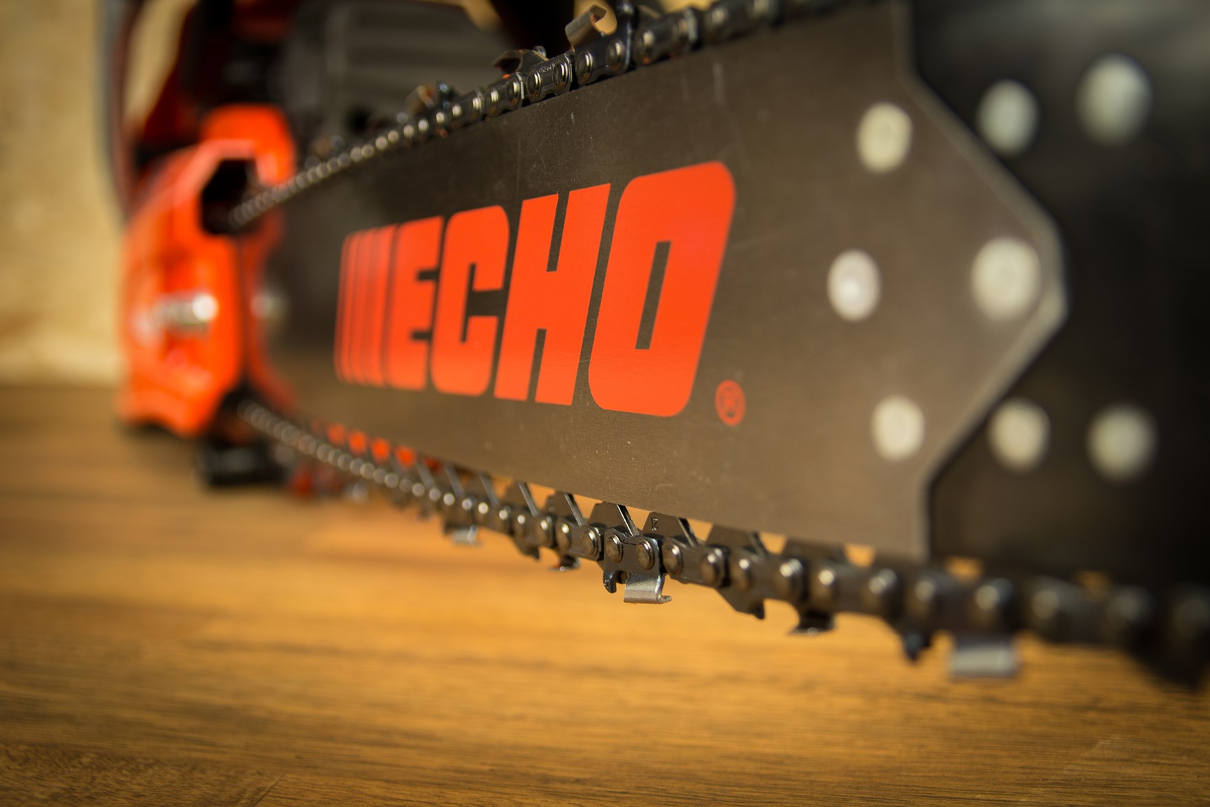 echo-kettenspannung-header echo-kettenspannung-header